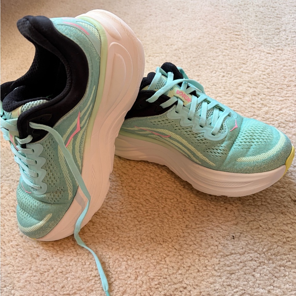 Hoka Bondi Women's Teal Mint Running Shoes - Picture 4 of 6